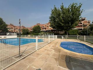 Xalet a Hispanoamérica-Comunidades. Redpiso valdemoro el reston vende chalet zona hispanoamerica