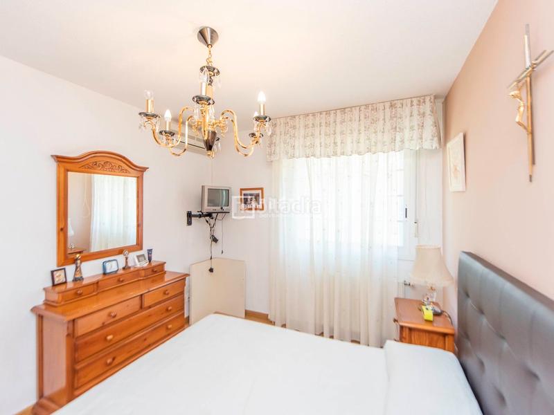 Foto 9ac4337d-9e47-4fc1-9555-53fb2aeb07ad. Chalet avec chauffage piscine dans Hispanoamérica-Comunidades Valdemoro