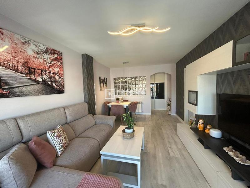 Foto 4a893053-de5d-49ac-ac36-3cc805dc0ddd. Appartamento con riscaldamento parcheggio piscina in Valdemoro