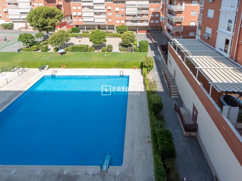 Foto 0735fef1-732f-4d49-ae6e-7bbc4ae596b4. Appartamento con riscaldamento parcheggio piscina in Valdemoro