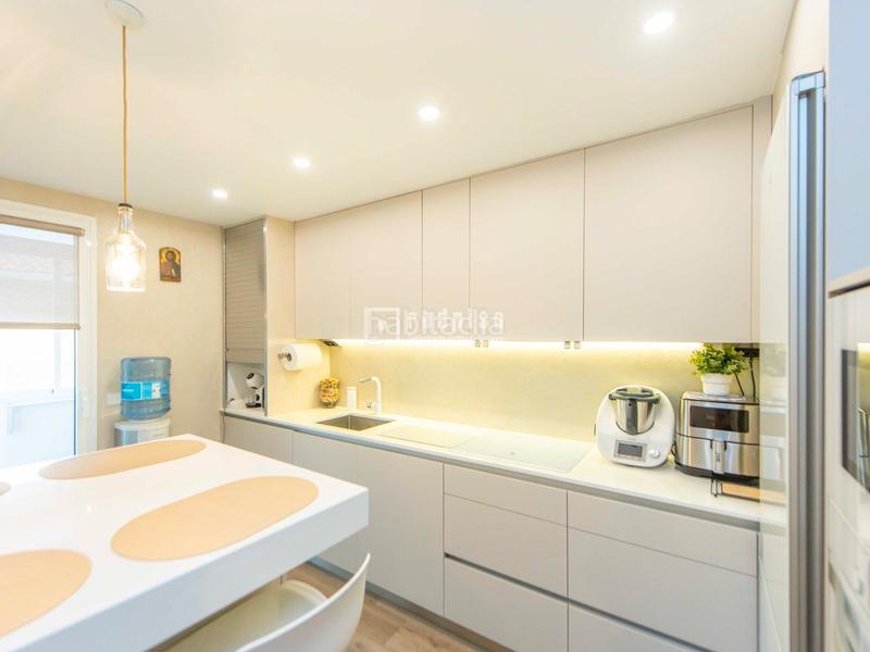 Foto 40ee5543-dd8d-45ce-9715-1e242935ea5f. Appartamento con riscaldamento parcheggio piscina in Valdemoro