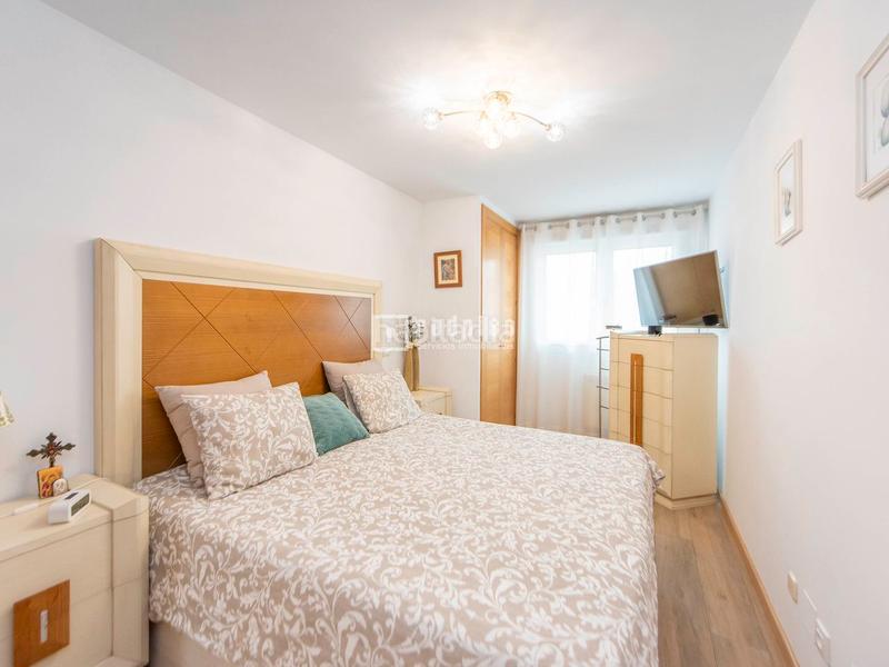 Foto 6d4c31d4-2c75-41a1-8aac-649e45c7f0f7. Appartamento con riscaldamento parcheggio piscina in Valdemoro