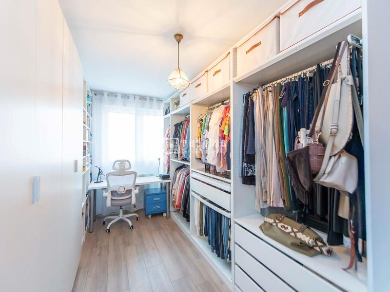 Foto cead09a0-afe0-481d-843d-b4dc0f25049f. Appartamento con riscaldamento parcheggio piscina in Valdemoro