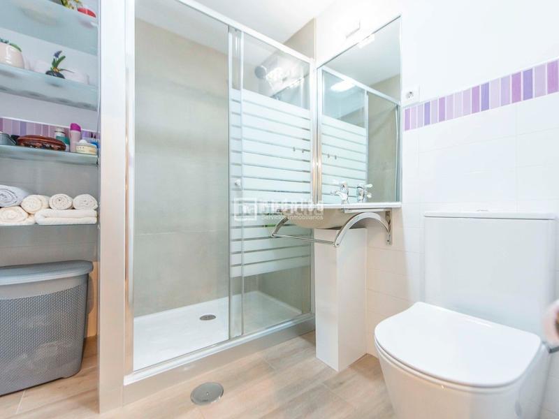 Foto f893ff21-3ed6-4b19-9236-69d2ff692284. Appartamento con riscaldamento parcheggio piscina in Valdemoro