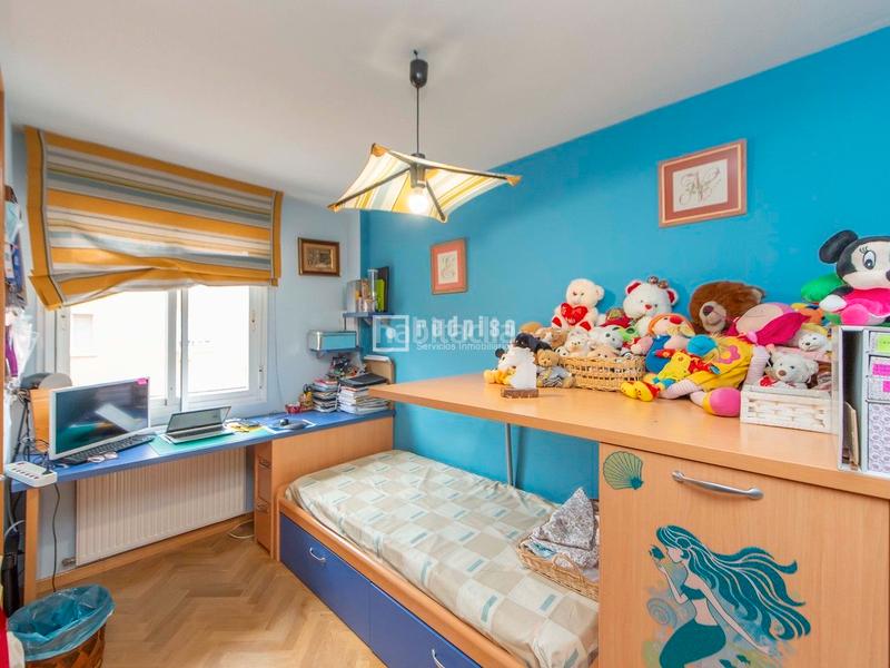 Foto 4236f3a5-6271-4f15-b2f9-212f5541bfe1. Xalet amb calefacció aparcament piscina a Restón I-Restón II Valdemoro