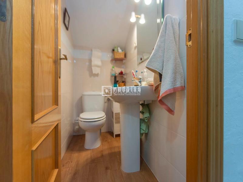 Foto 469a7b36-01d0-438f-b851-2540b31a0ca3. Xalet amb calefacció aparcament piscina a Restón I-Restón II Valdemoro