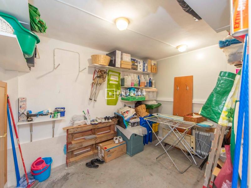 Foto 5341f345-3564-4cb3-bffc-4134ed80cbc3. Xalet amb calefacció aparcament piscina a Restón I-Restón II Valdemoro