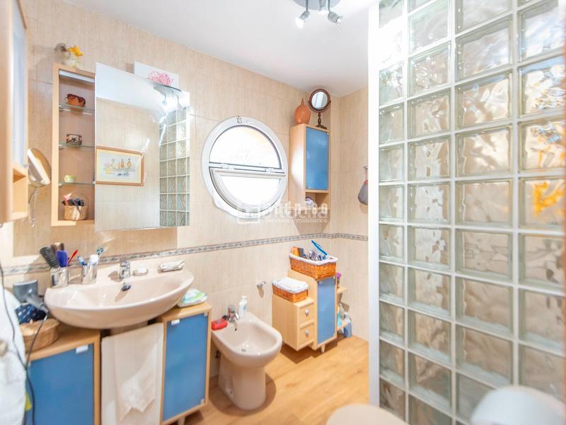 Foto 823b2be4-d721-49c5-bd0e-2fefcae78e0b. Xalet amb calefacció aparcament piscina a Restón I-Restón II Valdemoro