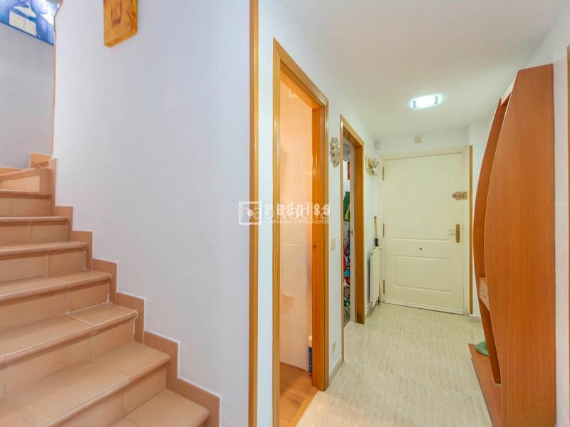 Foto f73ad93d-2039-4fe7-952e-f39c1ebc6b96. Xalet amb calefacció aparcament piscina a Restón I-Restón II Valdemoro