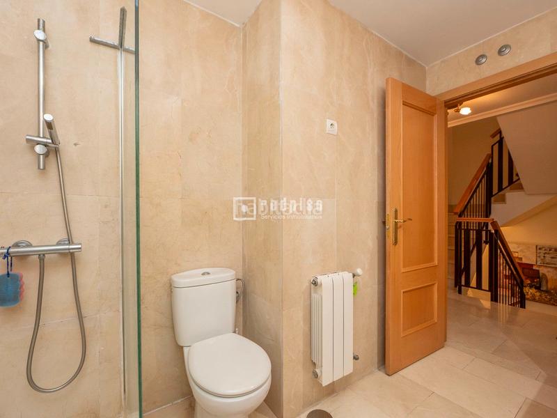 Foto a4f5e211-4808-4188-bb1f-4e2474fe8247. Chalet avec chauffage parking dans Restón I-Restón II Valdemoro