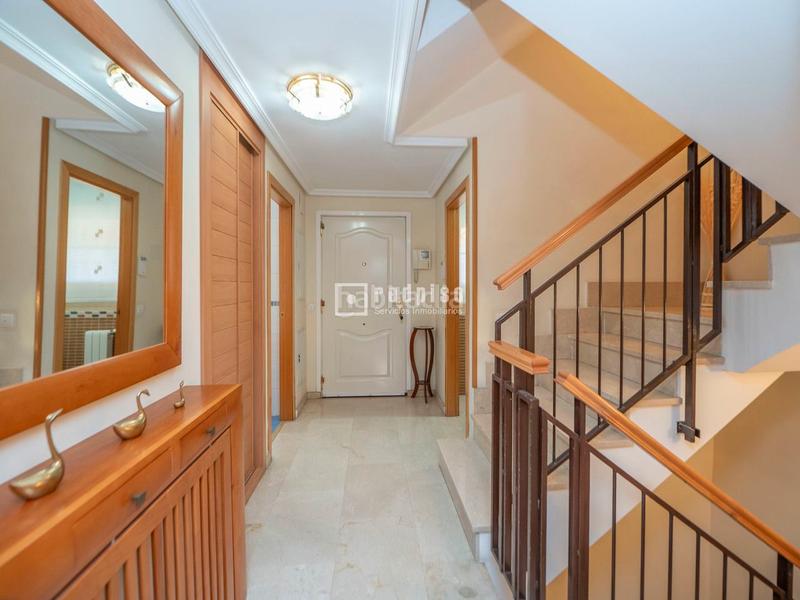 Foto dda50470-4d43-4c1b-9745-539f2ad1f293. Chalet avec chauffage parking dans Restón I-Restón II Valdemoro