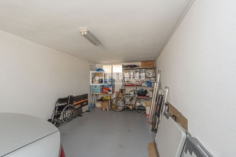 Foto 456dc089-9e0d-4647-9076-304488f4869b. Chalet  con piscina zona caracol en Altos del Olivar-El Caracol Valdemoro