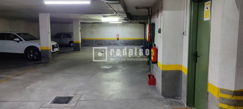 Foto 780f1006-82a0-4143-a76b-1e40ba2c8f44. Affitto posto auto in Colina Madrid
