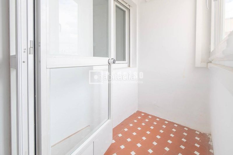 Foto 54ab85c7-3db5-4df1-b52a-88ff83a68987. Piso en Colina Madrid