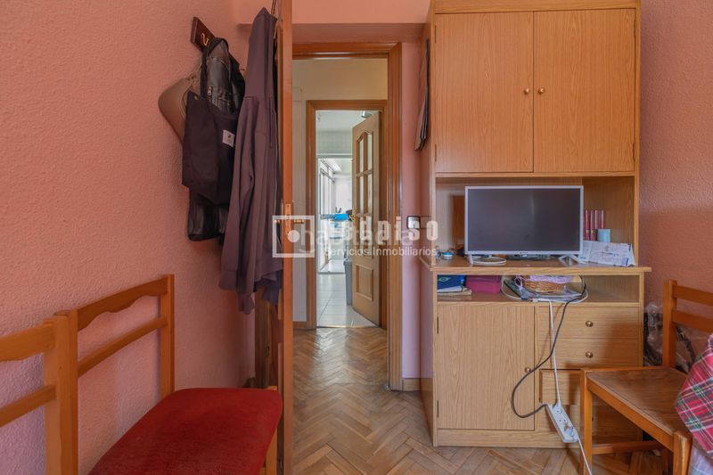 Foto 1bf0591d-7930-4492-a540-1395274455bc. Piso en San Juan Bautista Madrid