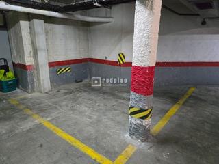 Aparcament cotxe  Saliente. La plaza de garaje que necesitas en estrella!!