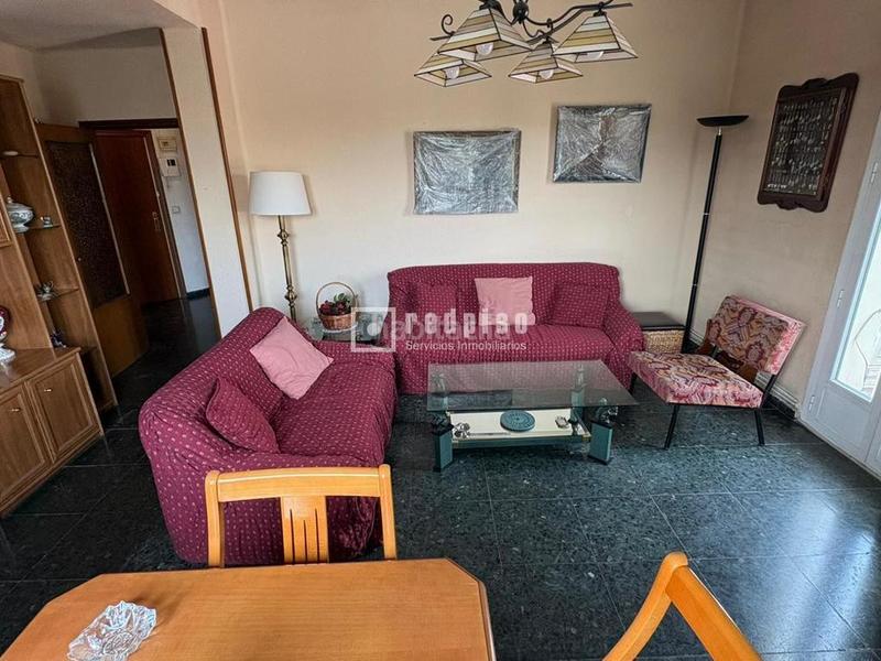 Foto 4315f851-8502-45f5-bffd-73a980bfb6ed. Flat with heating in Estrella Madrid