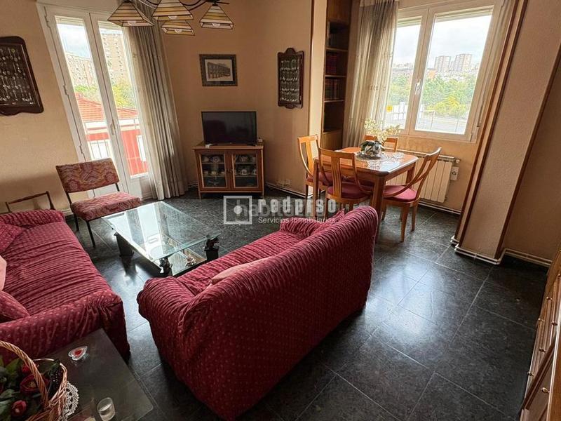 Foto 93579450-f1e2-4ee0-ac84-62387440a853. Piso en Estrella Madrid