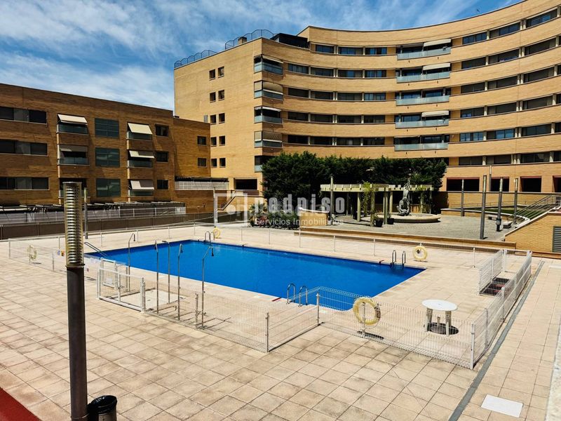 Foto 06b4cce9-939b-484e-a478-f7266fa9acfd. Pis amb calefacció aparcament piscina a El Rosón-Kelvinator Getafe