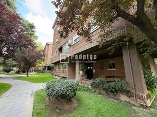 Appartamento in El Bercial. Excelente oportunidad! piso amplio y luminoso de 4 dormitorios c
