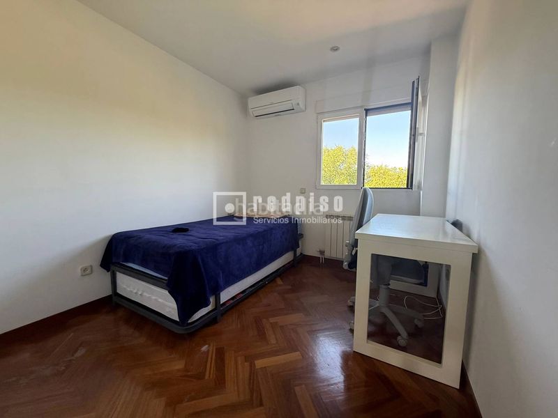 Foto a848125c-f979-45eb-8aac-59406f57eea7. Flat in del risco de los claveles 5 in Aravaca Madrid