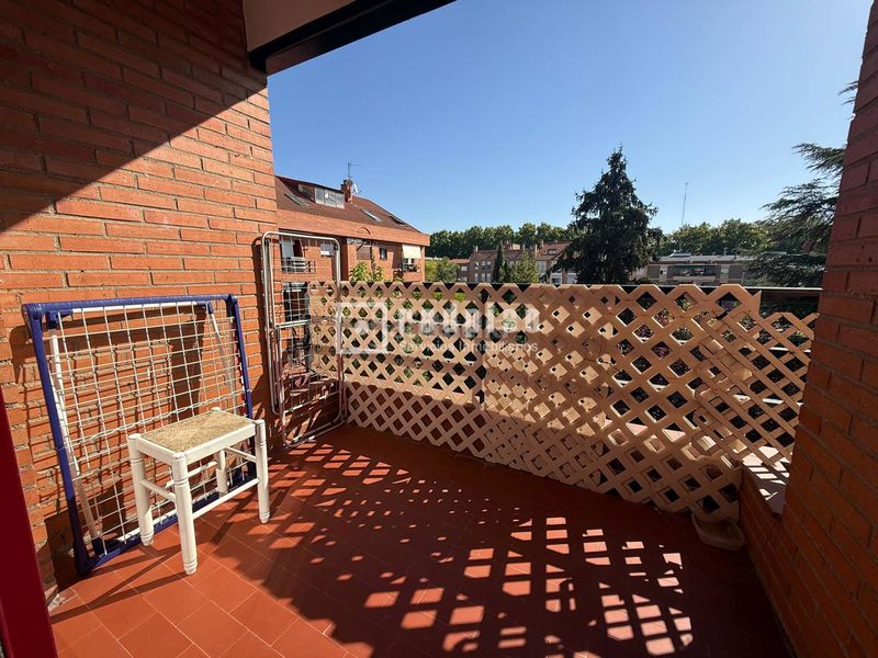 Foto d2c81208-0226-479e-9e05-af8f2c6425f1. Flat in del risco de los claveles 5 in Aravaca Madrid