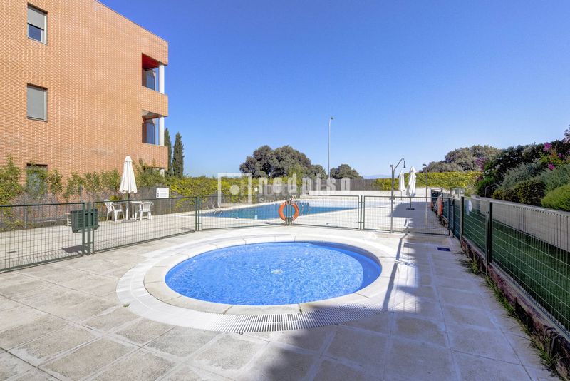 Foto d5d794e1-0822-4dfe-b91b-31312748aa53. Flat in de josé bastos 9 in Valdemarín Madrid
