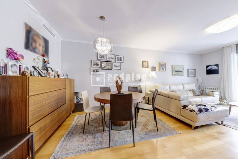 Foto a6fcf111-781d-4d89-9ab5-5cb6c33f00dc. Flat with heating parking pool in Aravaca Madrid