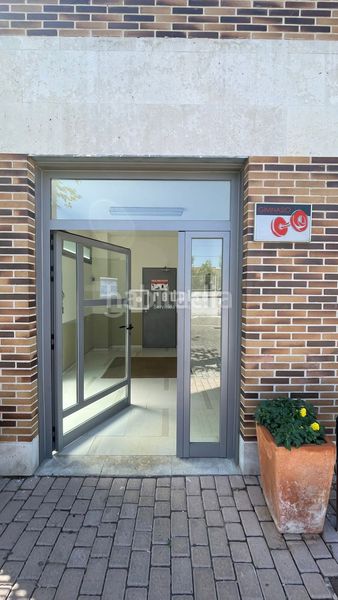 Foto 42ef80b9-e34f-4bfc-8553-cd8841109b51. Miete etagenwohnung mit heizung parking pool in Aravaca Madrid
