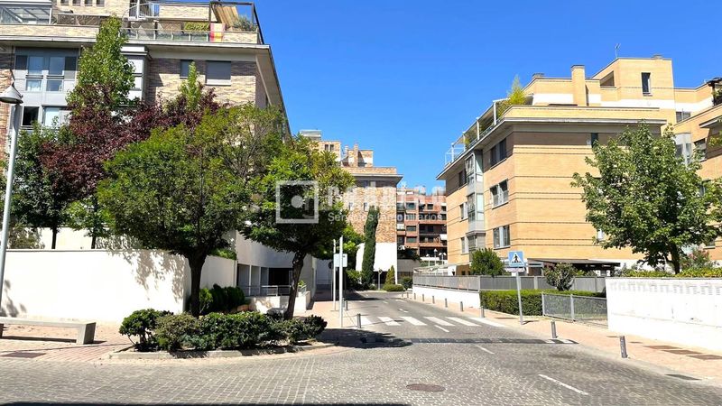 Foto a99ae932-69a7-4908-945f-f6a3ad6483f5. Miete etagenwohnung mit heizung parking pool in Aravaca Madrid