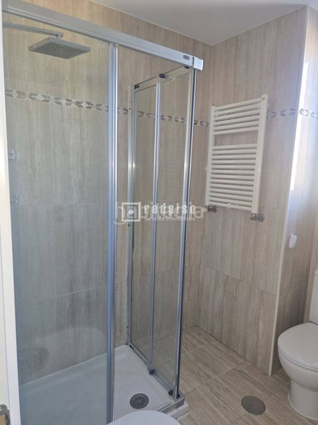Foto e24292f1-d64a-4e78-8653-8ac8d5d2a3ad. Miete etagenwohnung mit heizung parking pool in Aravaca Madrid