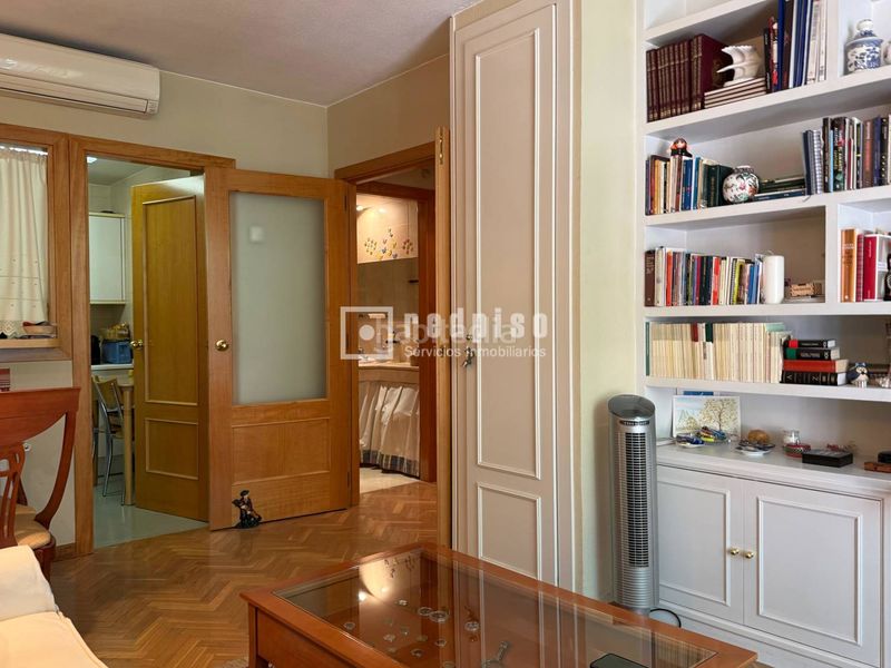 Foto 61e0a85f-b50e-4bbe-bac1-8d0d4cf50feb. Apartment with heating parking in Aravaca Madrid