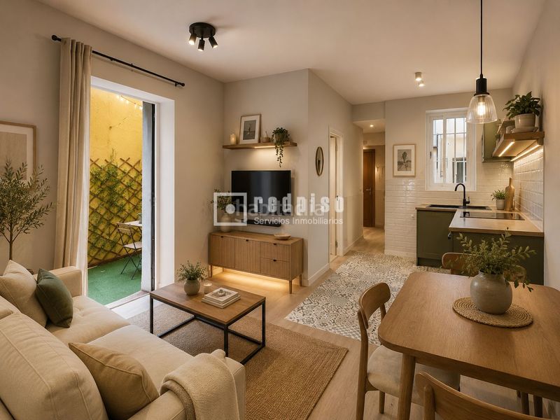 Foto a42979ff-a0d4-45ac-9165-349a7f102b31. Piso maravillosa oportunidad en barrio lavapies. en Madrid