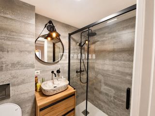 Location Appartement  Del gobernador. Bajo exterior reformado con 2 balcones.