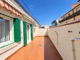 Penthouse  De los desamparados. Ático con terraza de 14 m, garaje y trastero en el barrio de las