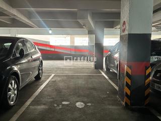 Lloguer Aparcament cotxe  Brescia. Plaza de garaje en alquiler en calle brescia 17