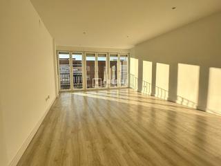 Lloguer Pis  Bruselas. Redpiso alquila fantástico inmueble en av. bruselas