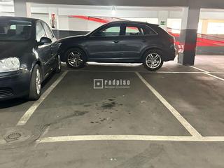 Aparcament cotxe  Brescia. Se vende plaza de garaje en calle brescia