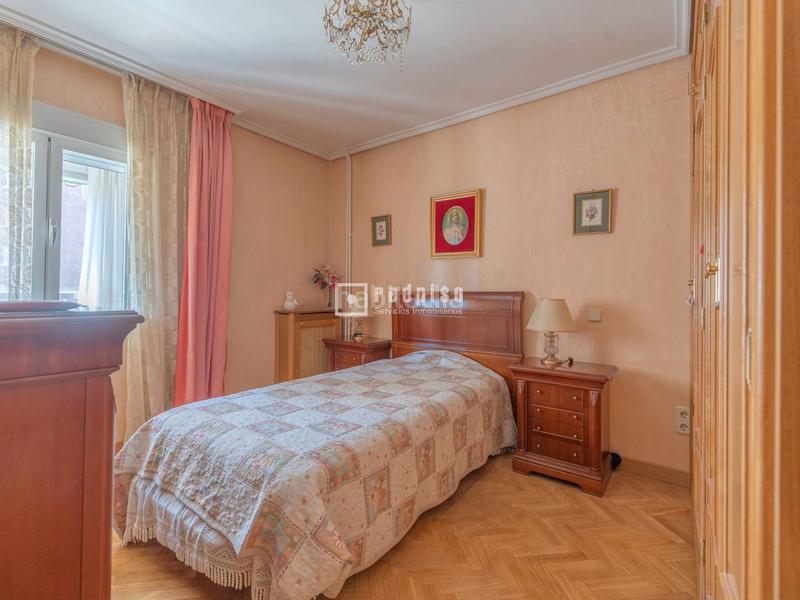 Foto 1876399a-7e2c-4b0e-9b6d-aea7182c3513. Etagenwohnung mit heizung in Guindalera Madrid