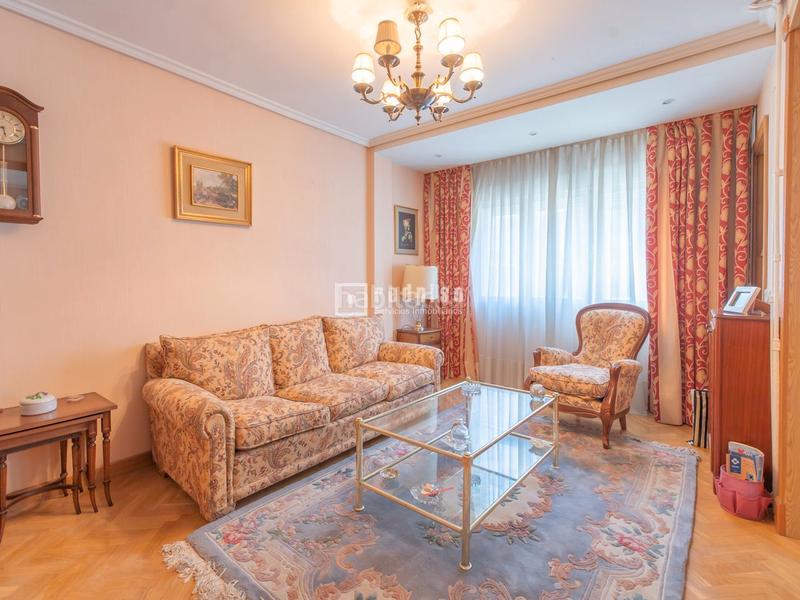 Foto 59a03e39-006a-4e05-a0c7-91385cce3dae. Etagenwohnung mit heizung in Guindalera Madrid