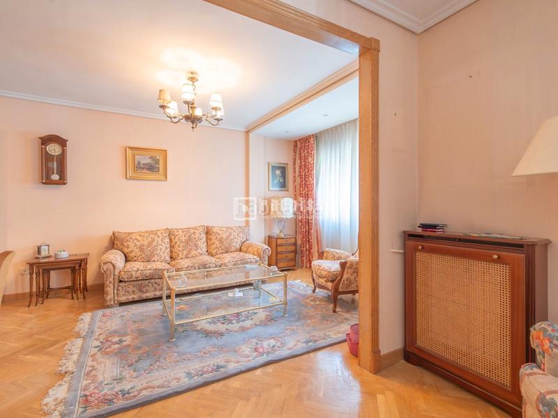 Foto 9a2baa4d-3b08-49c6-aa49-69ca5b8504a4. Etagenwohnung mit heizung in Guindalera Madrid