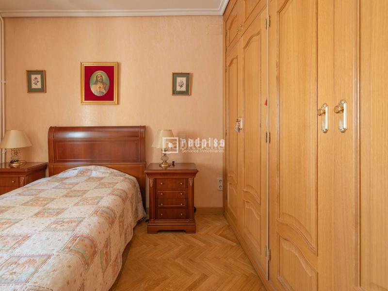 Foto b2699413-1975-48a3-93f3-12adf87f3a5b. Etagenwohnung mit heizung in Guindalera Madrid