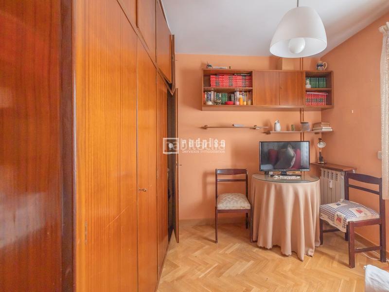 Foto becb9932-9b28-4654-8747-f57424f63a2e. Etagenwohnung mit heizung in Guindalera Madrid