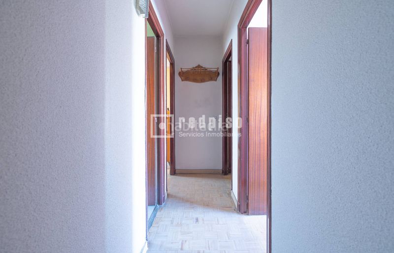 Foto a876454f-0b4f-4d2d-ab91-fdd1b814f99a. Pis amb calefacció a Guindalera Madrid