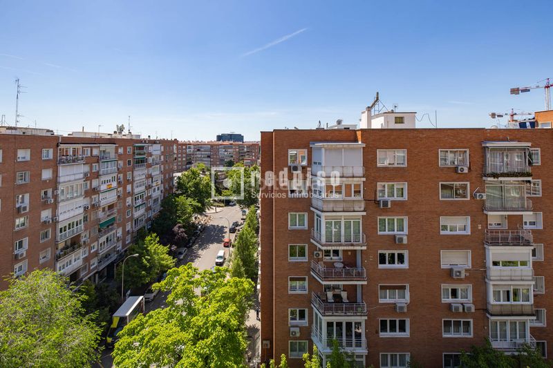 Foto 89ec50a7-42d6-4f5b-af28-32b6364a43de. Pis amb calefacció a Guindalera Madrid