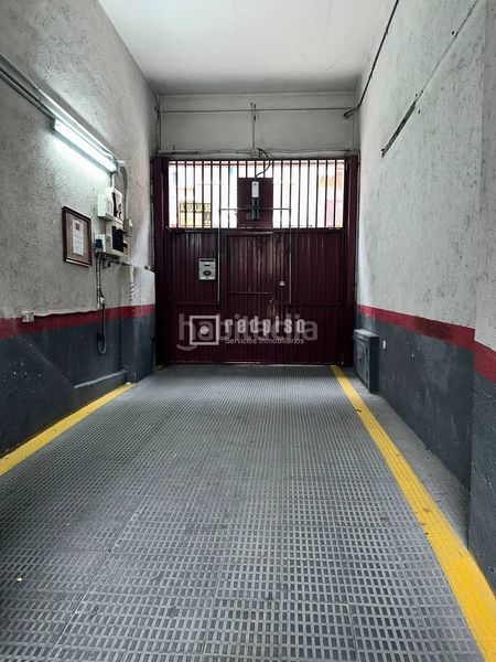 Foto 16532260-d6b5-4ea6-8ff3-7c4a07f10449. Aparcament cotxe a Guindalera Madrid