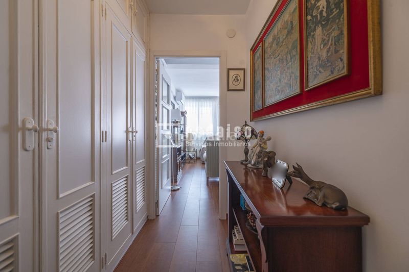 Foto 9329f9c8-a5e5-40ca-a9b8-5d16c062e416. Piso redpiso parque de las avenidas vende en exclusiva fantástico piso en avenida de bruselas en Madrid