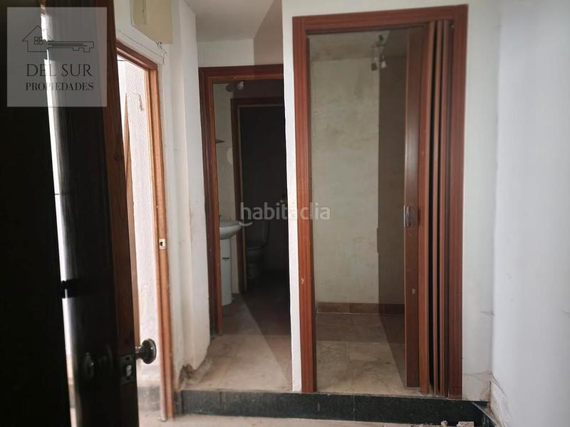 Foto 35db2d6c-3fc8-4787-88ba-6917a5e20766. Geschäftsraum in Centro Fuenlabrada