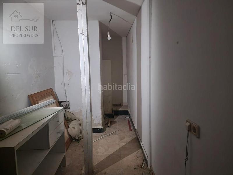 Foto cbca65be-0b89-453f-bf39-5657b7cfae0a. Geschäftsraum in Centro Fuenlabrada