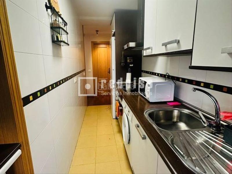 Foto 122bfbb2-cc09-422d-94bc-fce821cbd6ff. Pis amb calefacció aparcament piscina a Cuevas-Ilustración Ciempozuelos